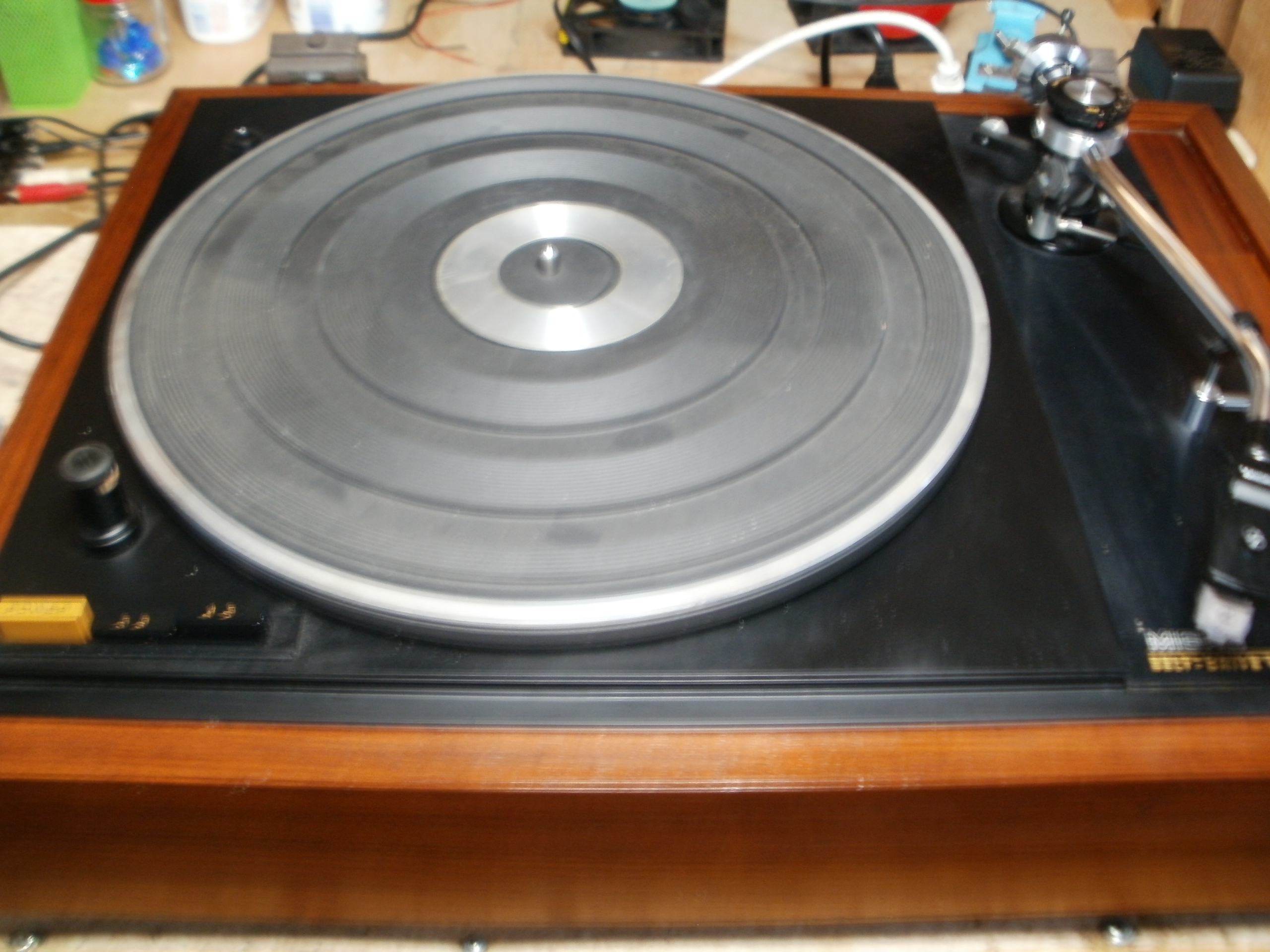 マイクロ MR-611 レコードプレーヤー 全景・ターンテーブル・トーンアーム